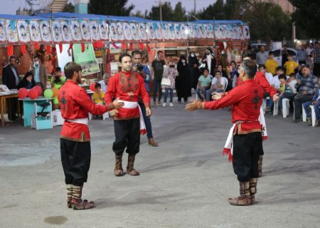 گزارش تصویری اجرای اولین جشنواره شکرانه گندم در قوچان