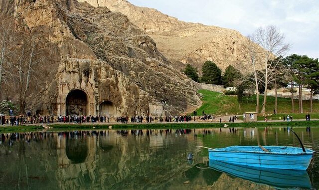اشتغال ۱۰۰ هزار نفری در حوزه گردشگری خراسان رضوی