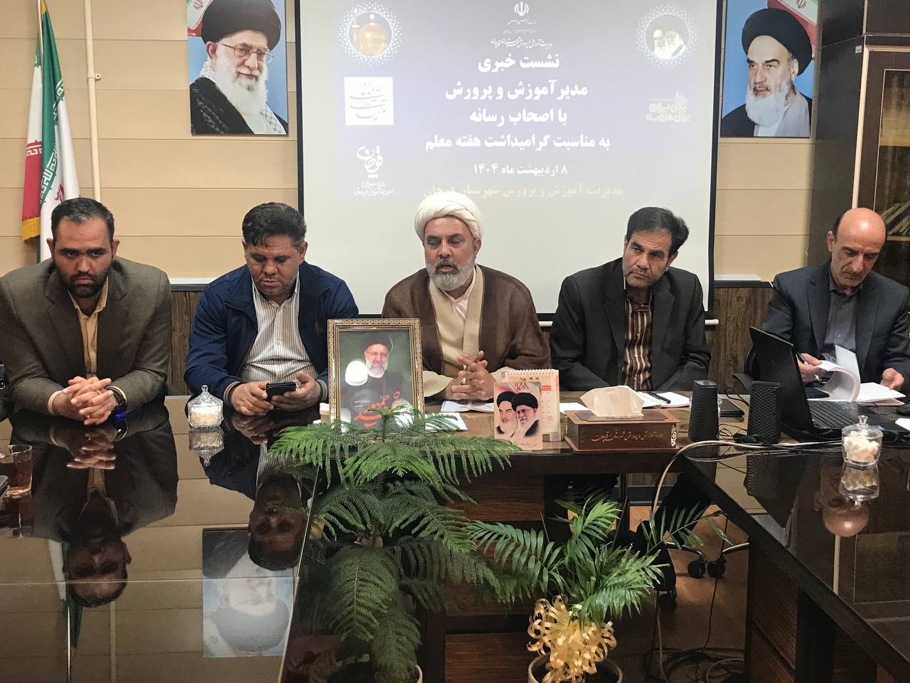 90 برنامه در هفته معلم قوچان برگزار می‌شود
