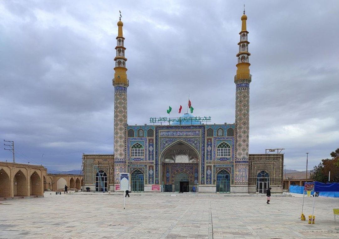 امامزادگان؛ کانون‌های پویای معنویت و فرهنگ هستند